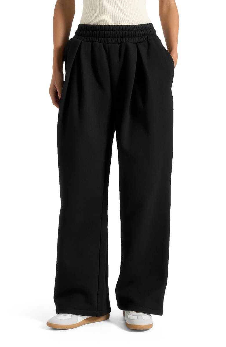 Manière De Voir Fanny Straight Leg Box Pleat Joggers, Alternate, color, Black