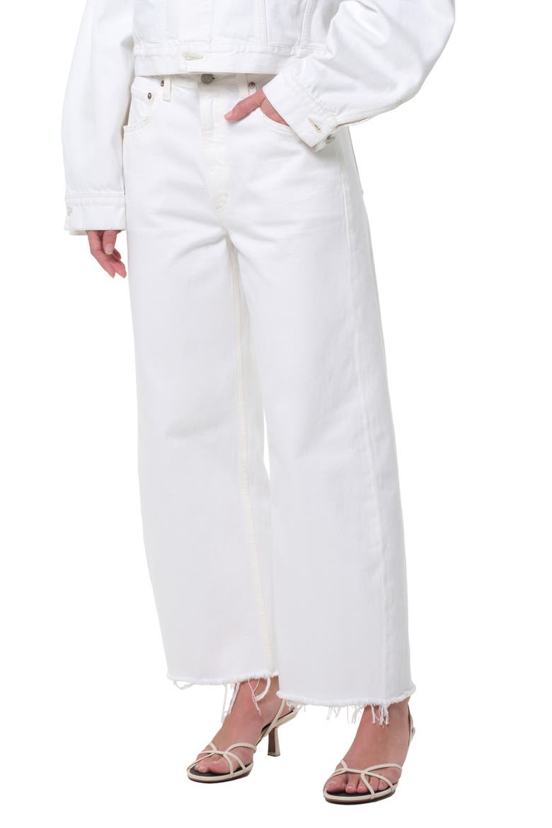 Low Curve Frayed Jeans, Main, color, MILKSHAKE