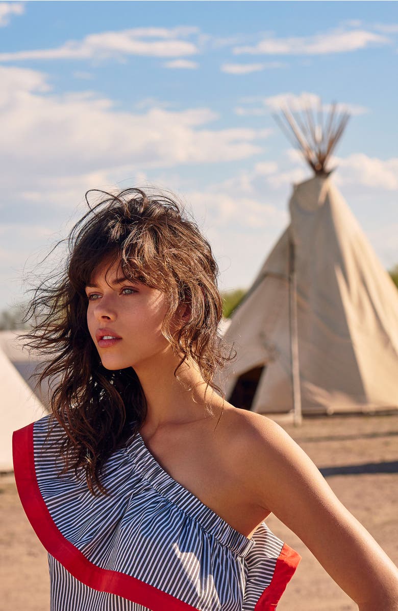 Vince Camuto RUFFLED ONE SHOULDER BLOUSE, Alternate, color, 