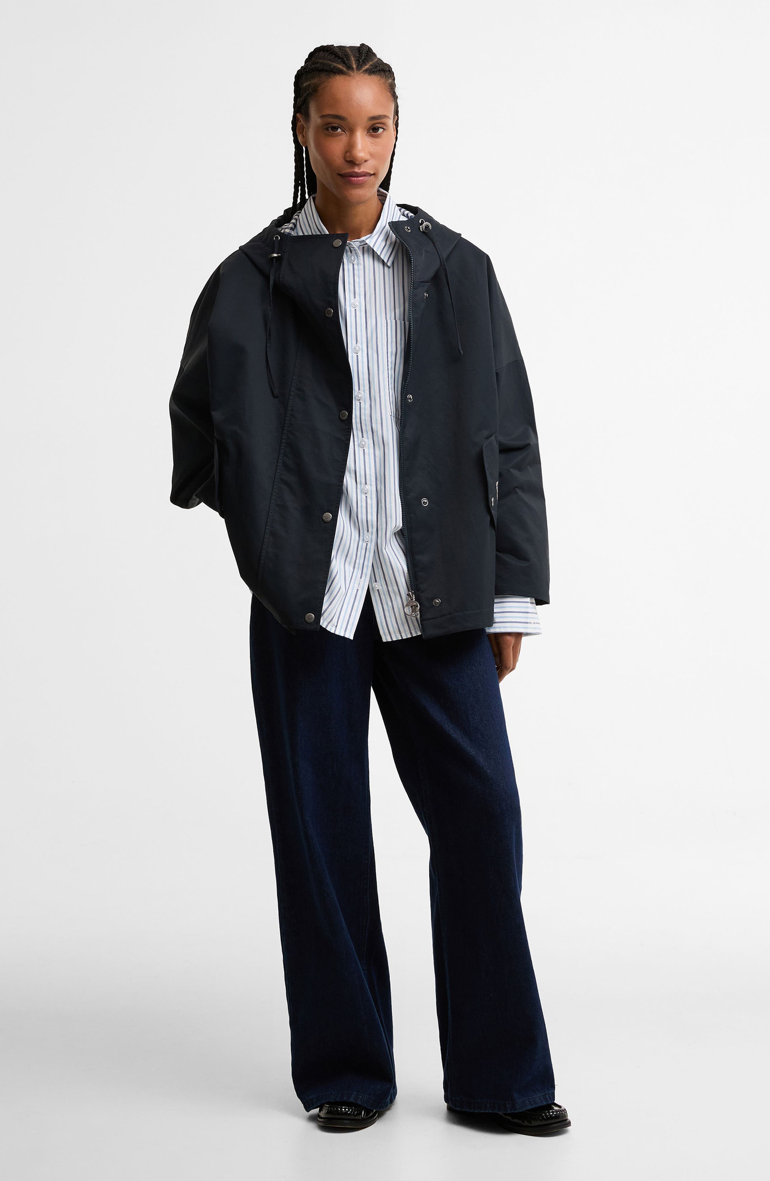 Женские Barbour Kingswood Showerproof Hooded Jacket — фото 5