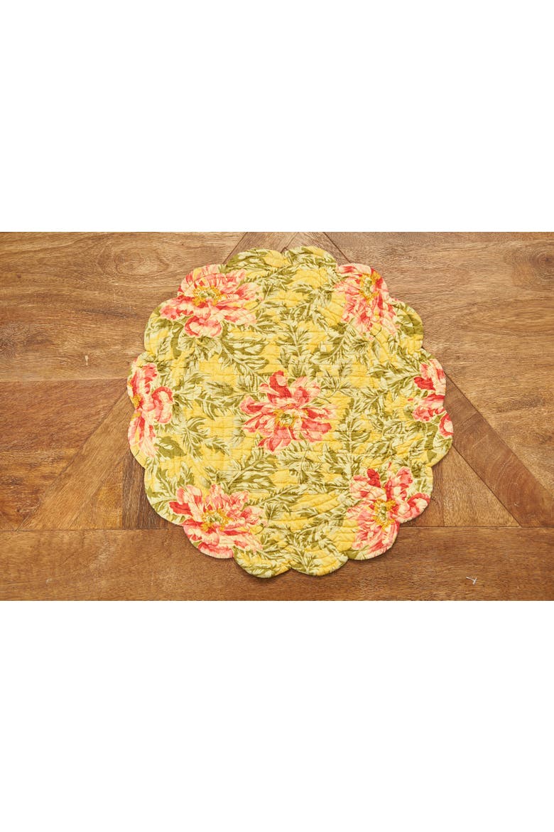 Splendor Flowers Vintage 100% Cotton Quilted Round Set of 6 Placemats 17", Alternate, color, Pink