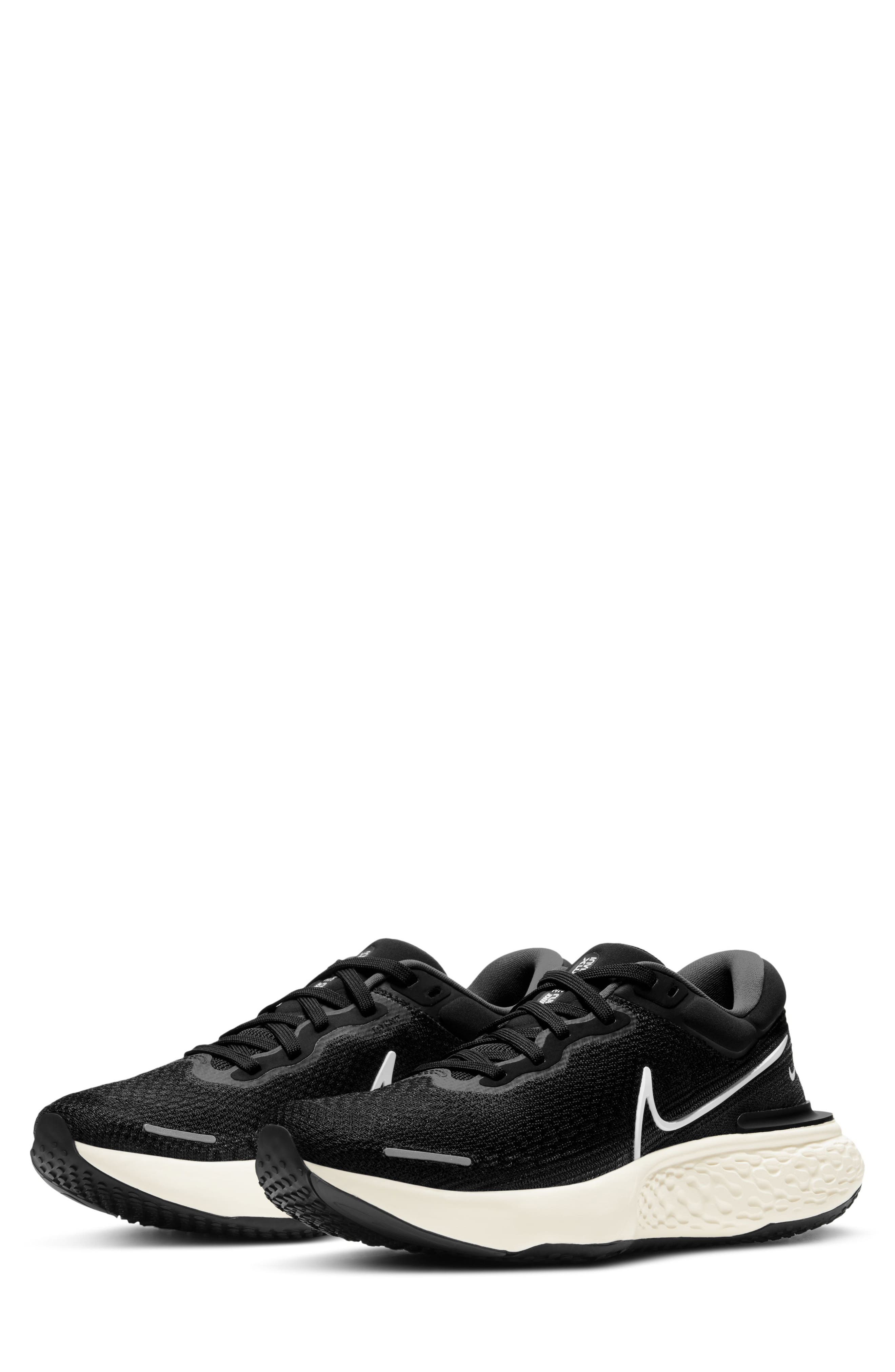 Nike ZoomX Invincible Run Flyknit Running Shoe, Main, color, 