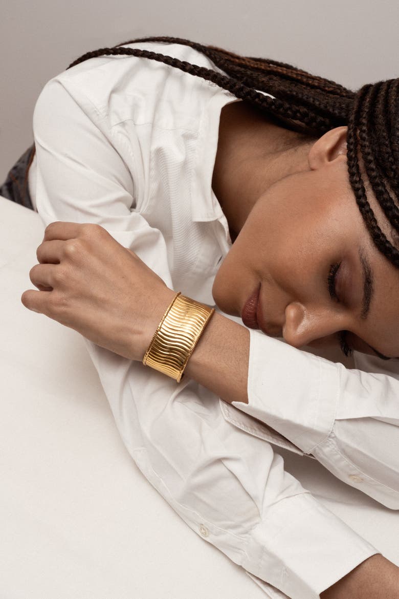 Bambou Cuff, Alternate, color, GOLD
