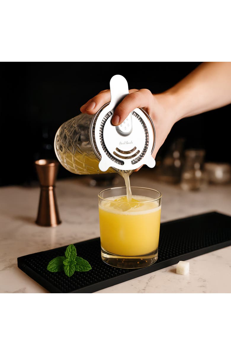 FINAL TOUCH Yarai Mixing Pitcher with Hawthorne Strainer, Alternate, color, Clear