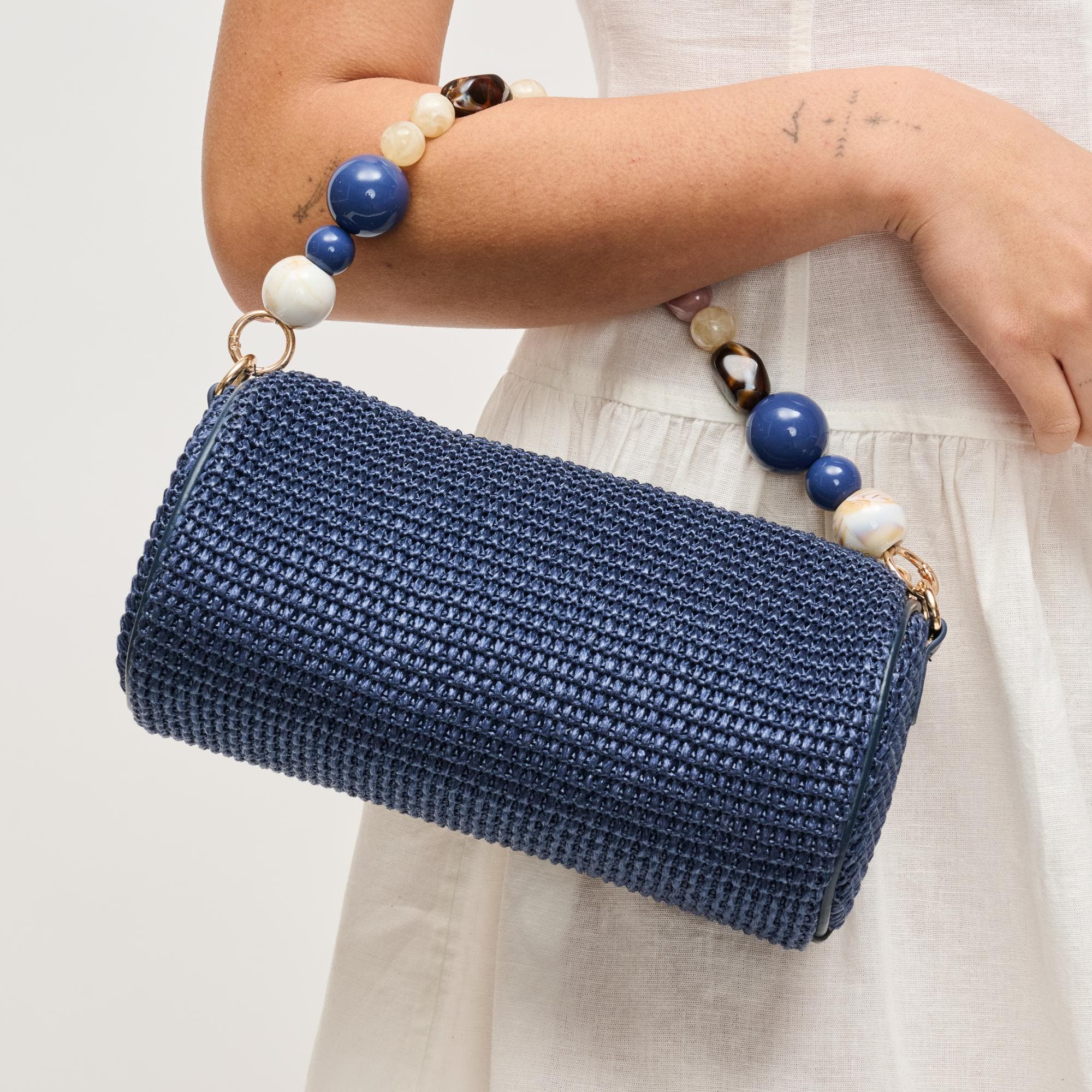 URBAN EXPRESSIONS HANDBAGS Rachel - Straw Clutch, Main, color, Navy