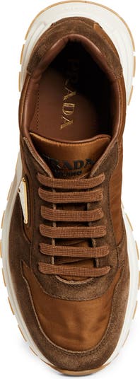 Prax Sneaker