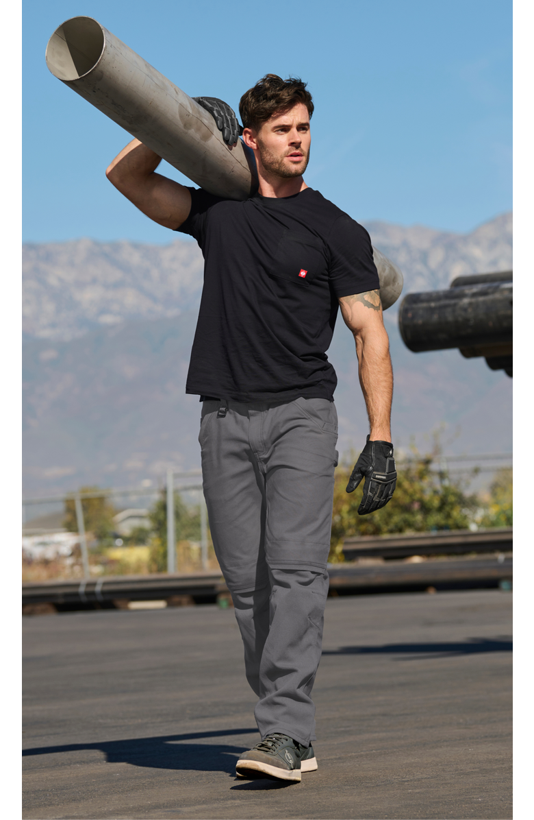 Strauss Pocket T-Shirt e.s.iconic, Alternate, color, Black