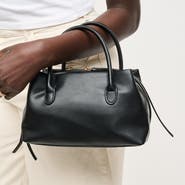 URBAN EXPRESSIONS HANDBAGS Logan Crossbody