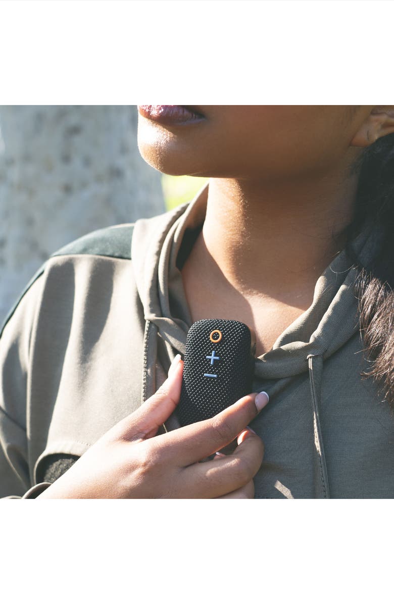 MEE audio goSPKR Wearable Clip-On Wireless Speaker & Speakerphone, Alternate, color, Black