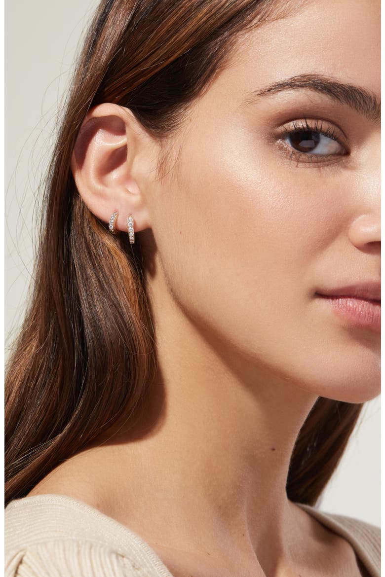Suzanne Medium Cubic Zirconia Huggie Hoop Earrings, Alternate, color, GOLD CLEAR