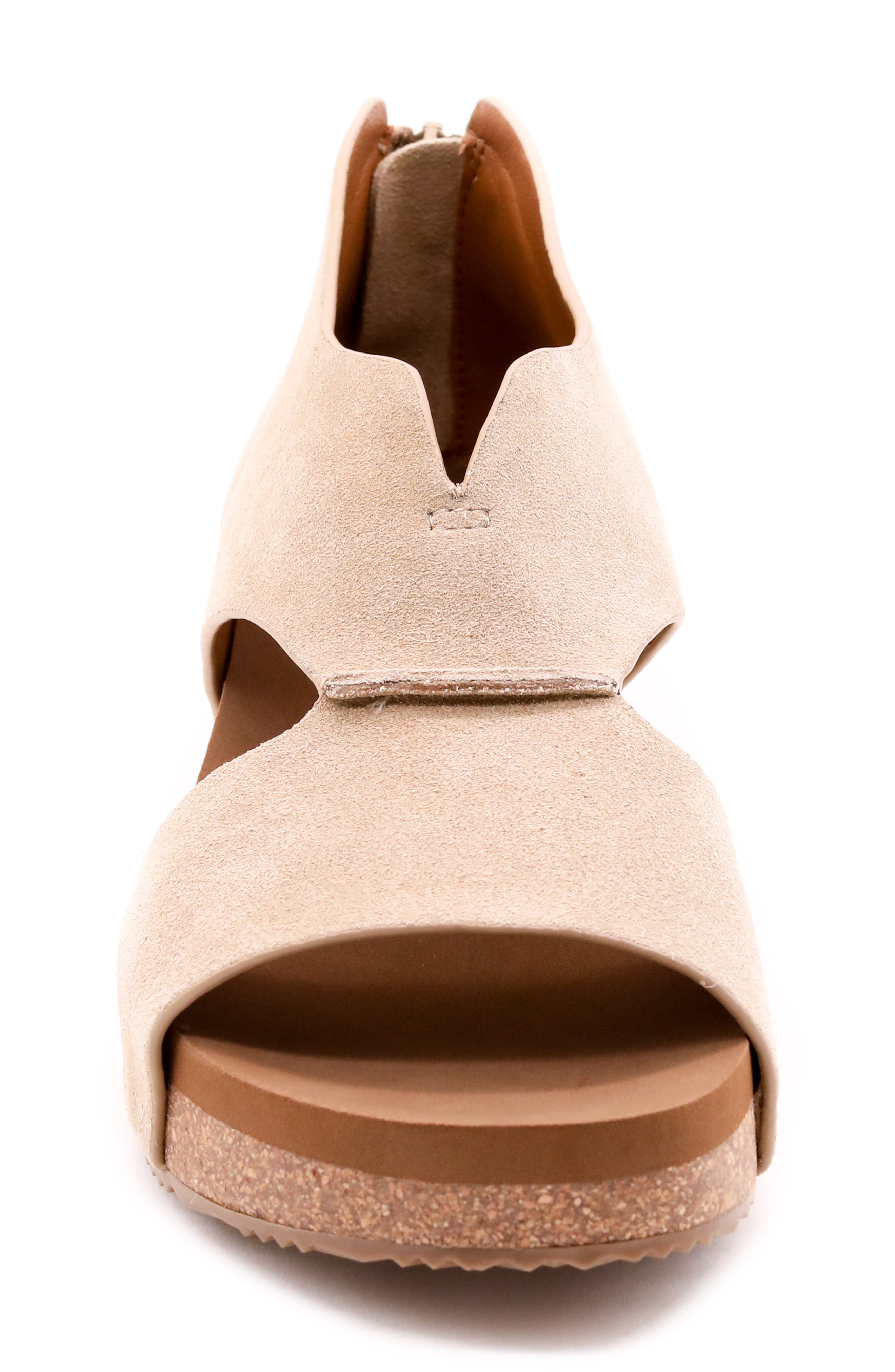 Volatile Gainsbourg Platform Wedge Sandal, Alternate, color, Sand