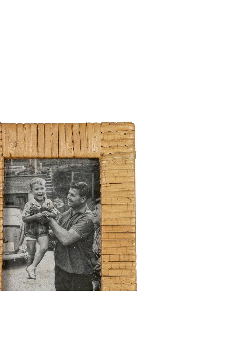 Foreside Home and Garden 4X6 Inch Wrapped Rattan Picture Frame with MDF & Glass, Alternate, color, Brown