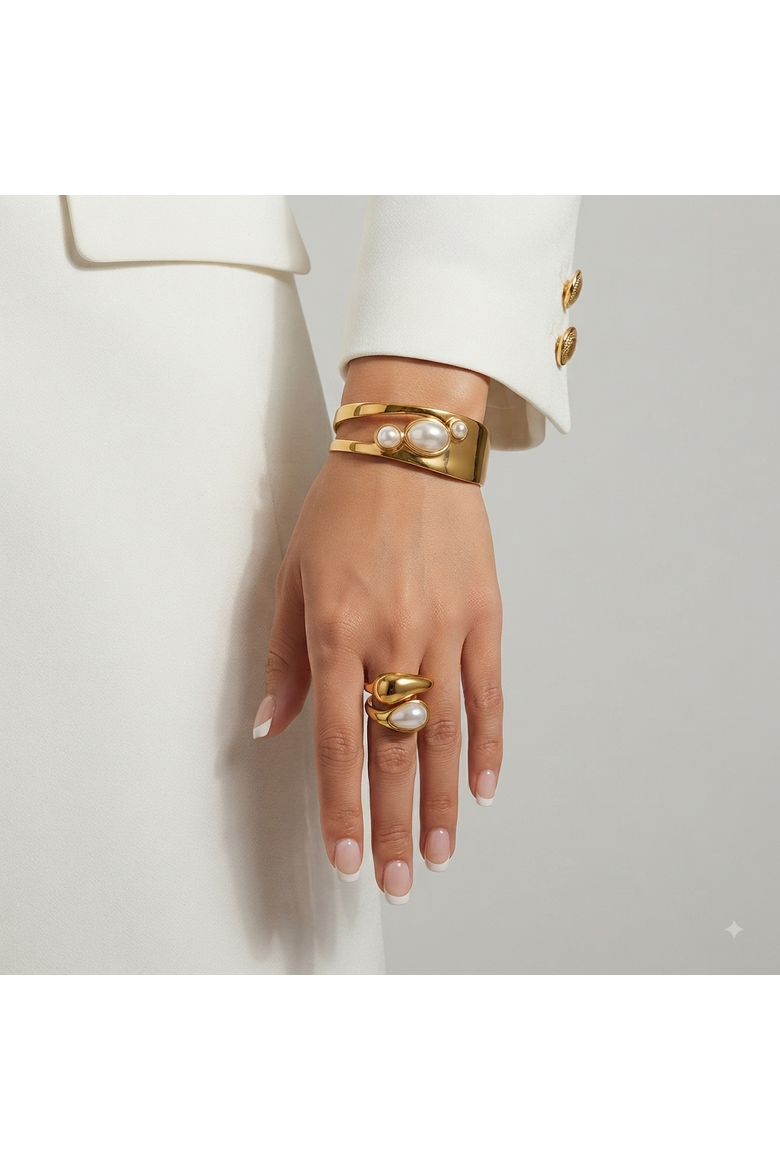 Talia 3 Stone Cuff Bracelet, Alternate, color, Gold with White Stone Detail