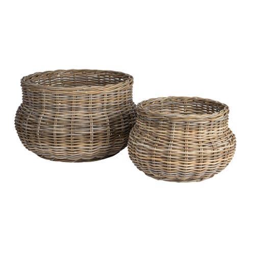 Storied Home Round Hand-woven Rattan Round Planters, Grey, Set Of 2 In Brown