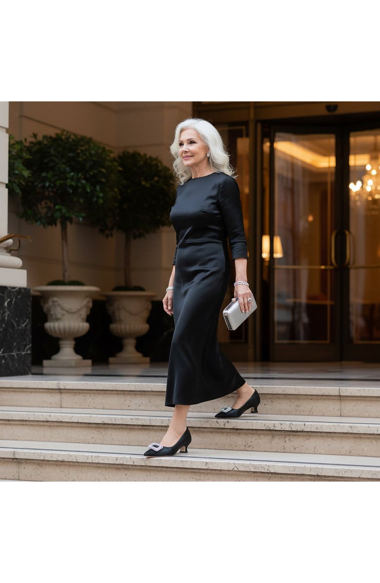 BEAUTIISOLES Elsie Low Heel Pump, Alternate, color, Black