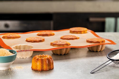 Silpat Perfect Non-stick Fluted Cake Mold In Orange
