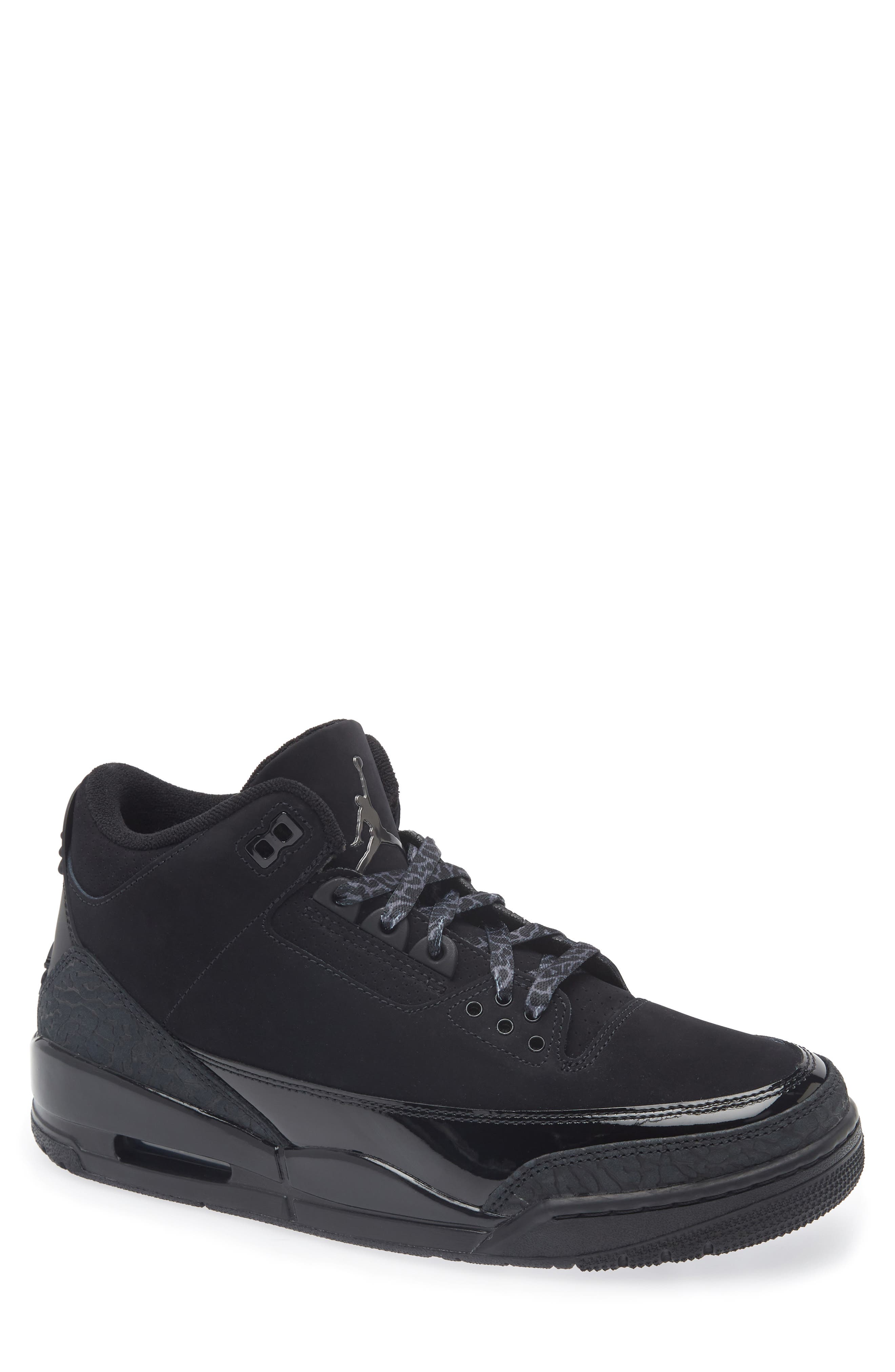 Air Jordan 3 Retro Basketball Sneaker, Main, color, BLACK/ DARK CHARCOAL/ WHITE