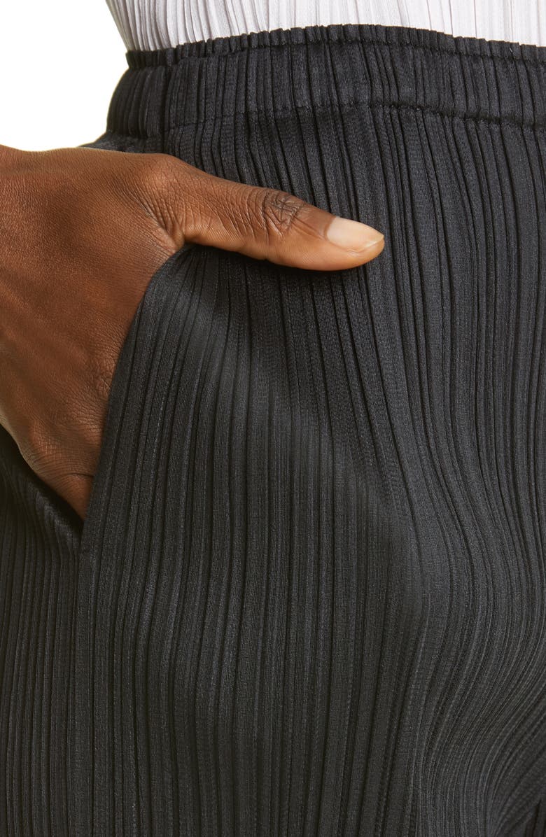 Pleats Please Issey Miyake Pleated Crop Skinny Pants, Alternate, color, Black