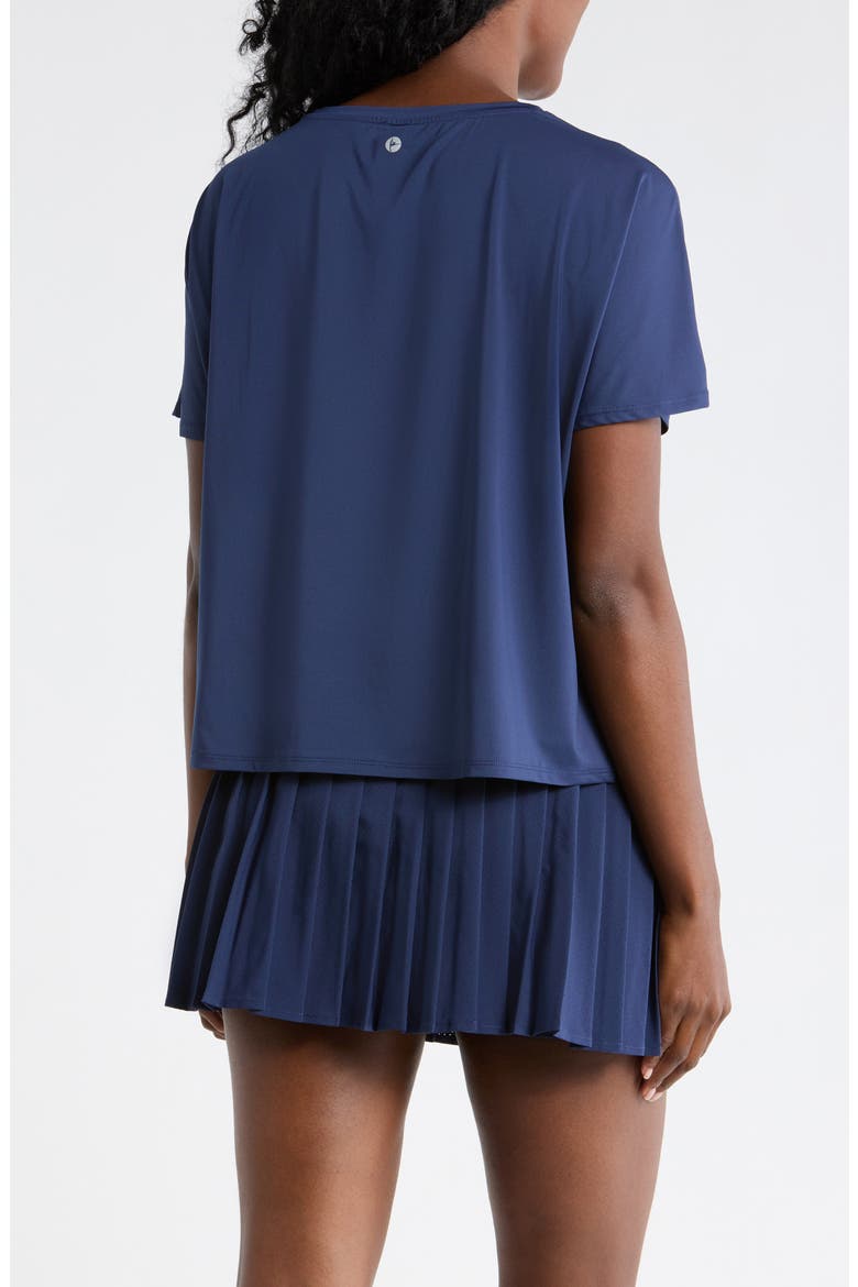Dolman Sleeve Crop Active T-Shirt, Alternate, color, NAVAL BLUE