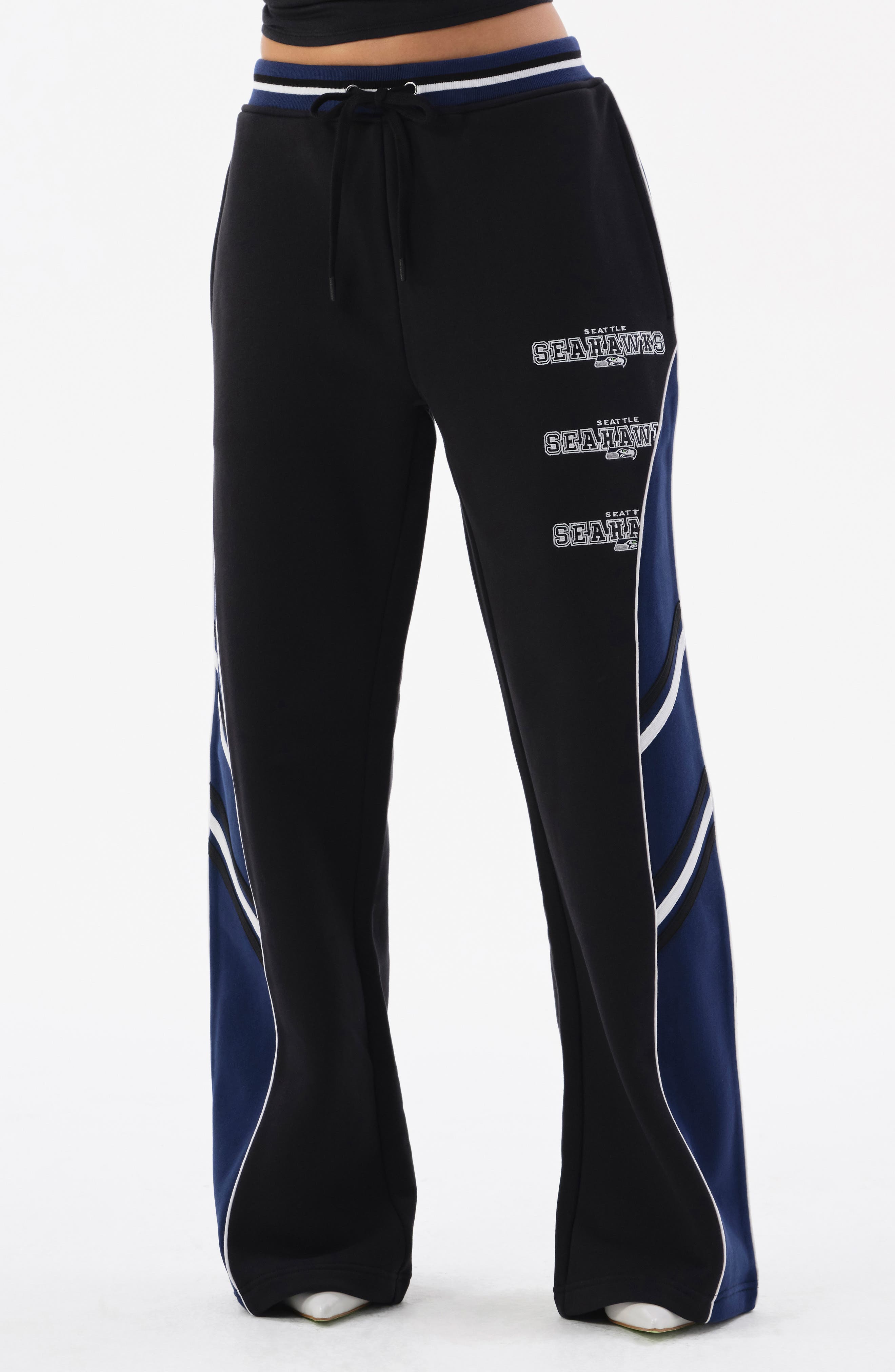 BLACK/ SEAHAWKS