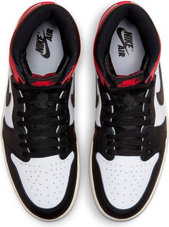Air Jordan 1 Retro High Top Sneaker
