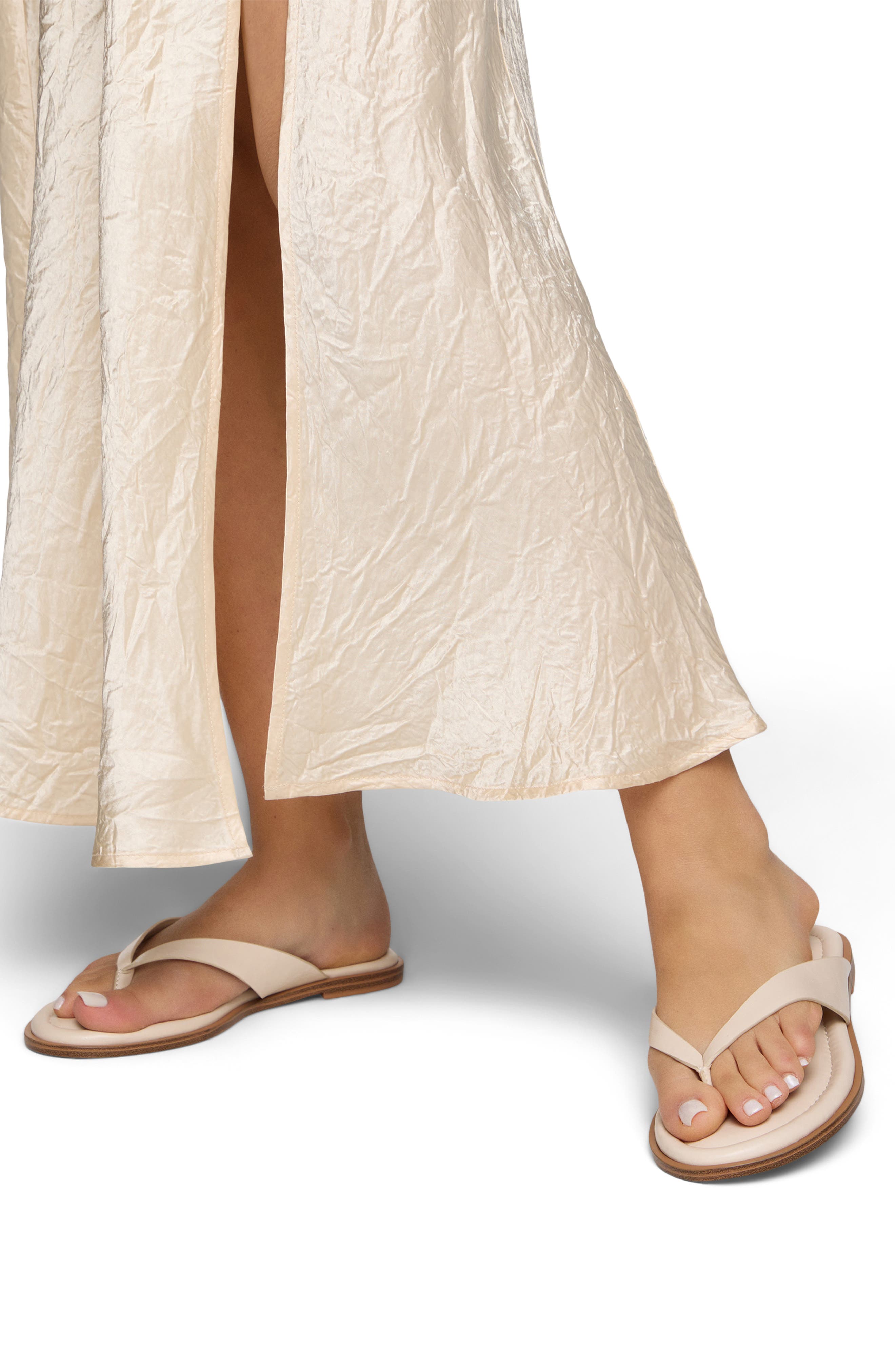 ALDO Autumnlee Flip Flop, Alternate, color, 