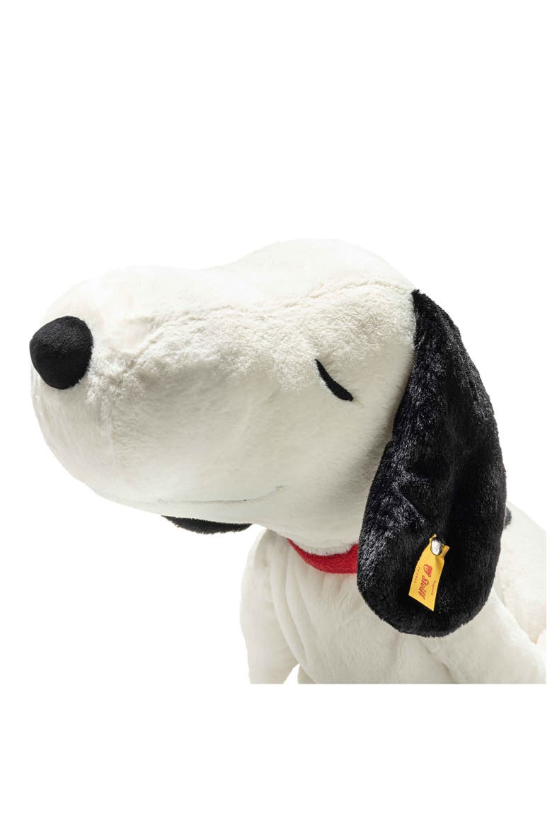 XL Snoopy Plushie, Alternate, color, WHITE