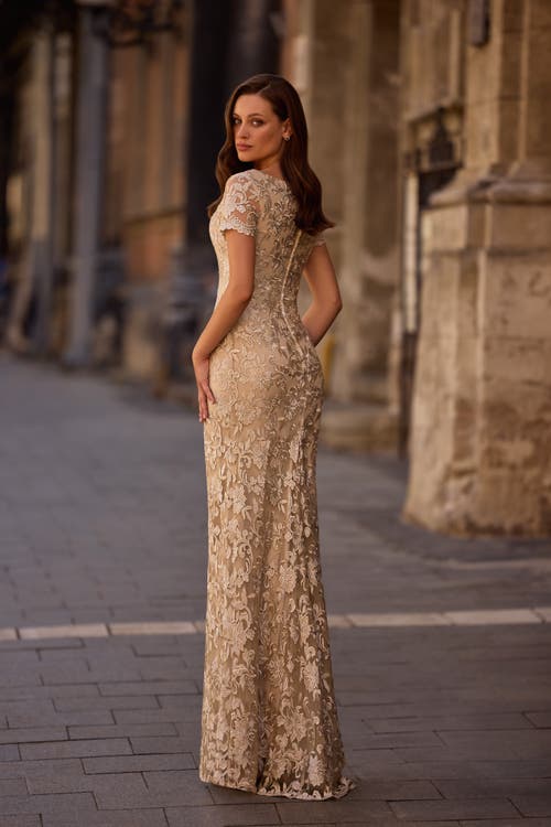 La Femme Beautiful Lace Mother Of The Bride Dress With Short Sleeves In Champagne