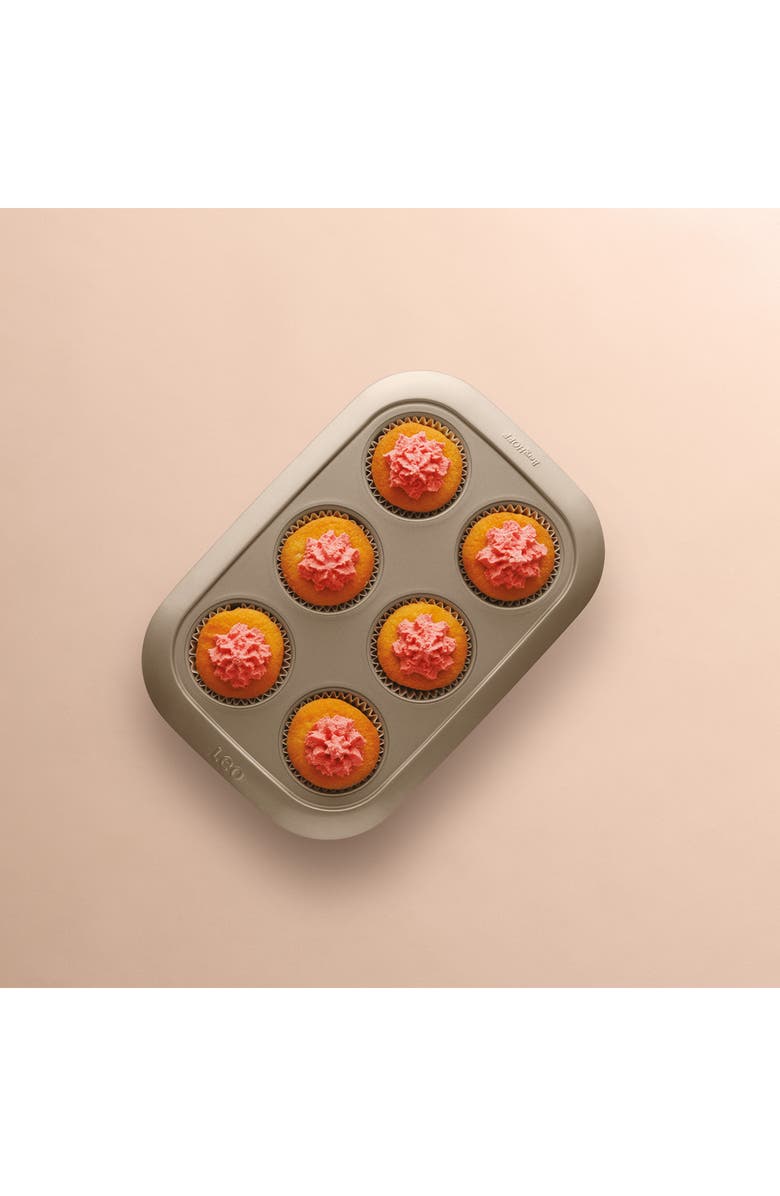 BergHOFF Leo Balance 6-Cup 2.5" Cupcake Pan, Alternate, color, Golden