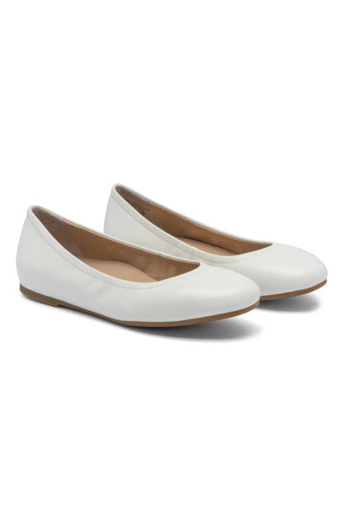 Abeo Promenade Ballet Flat In White - Regular