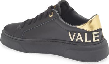 Alice Low Top Sneaker