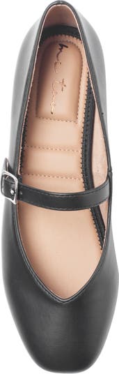 Sasha Mary Jane Flat