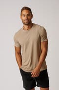LEISURE LAB Everyday T-Shirt