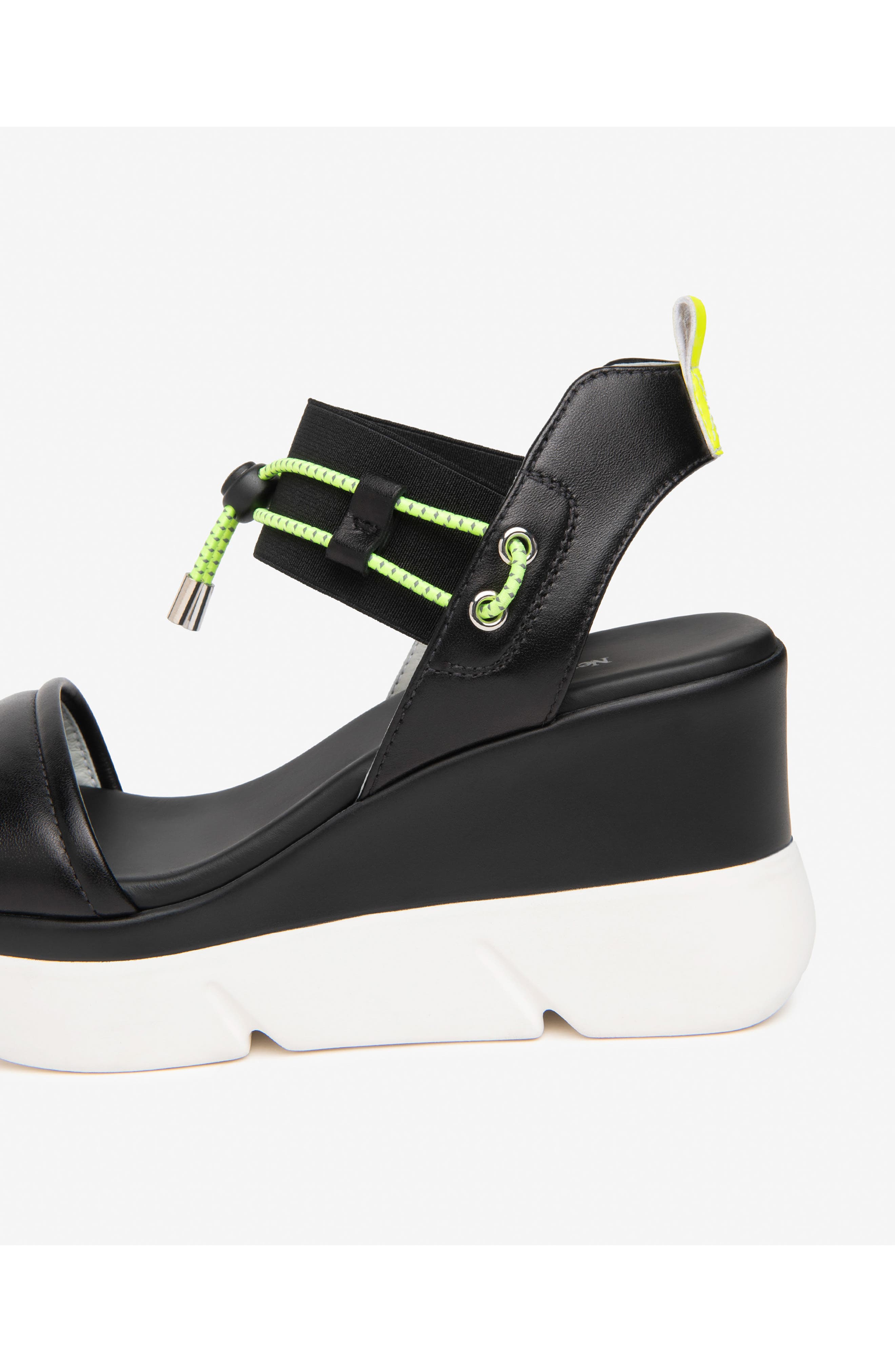 NeroGiardini Platform Wedge Sandal, Alternate, color, Black