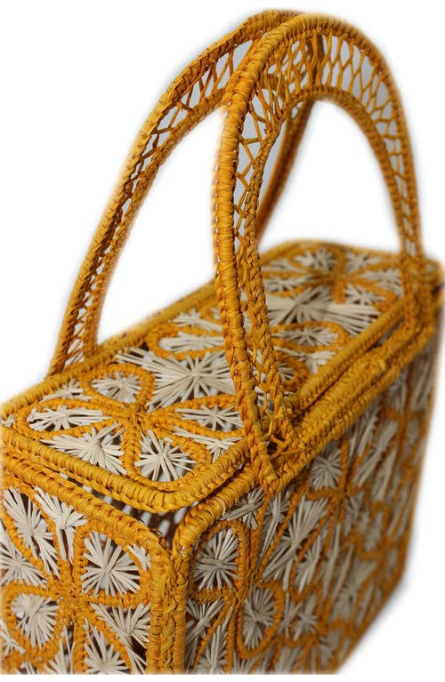 Amazónica Taisha Handbag In Gold