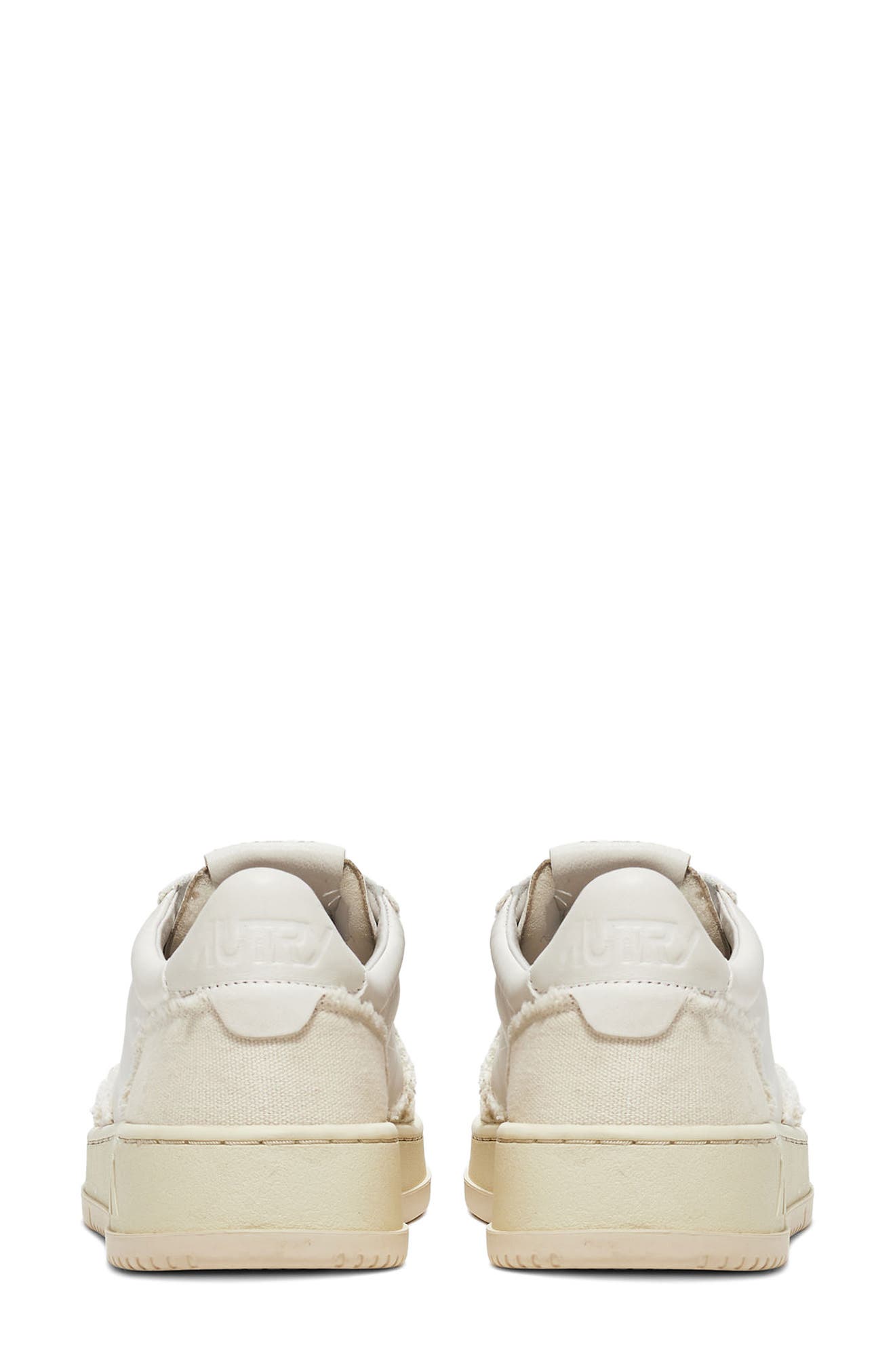 AUTRY Medalist Low Top Sneaker, Alternate, color, Canvas/ Bi Ivory