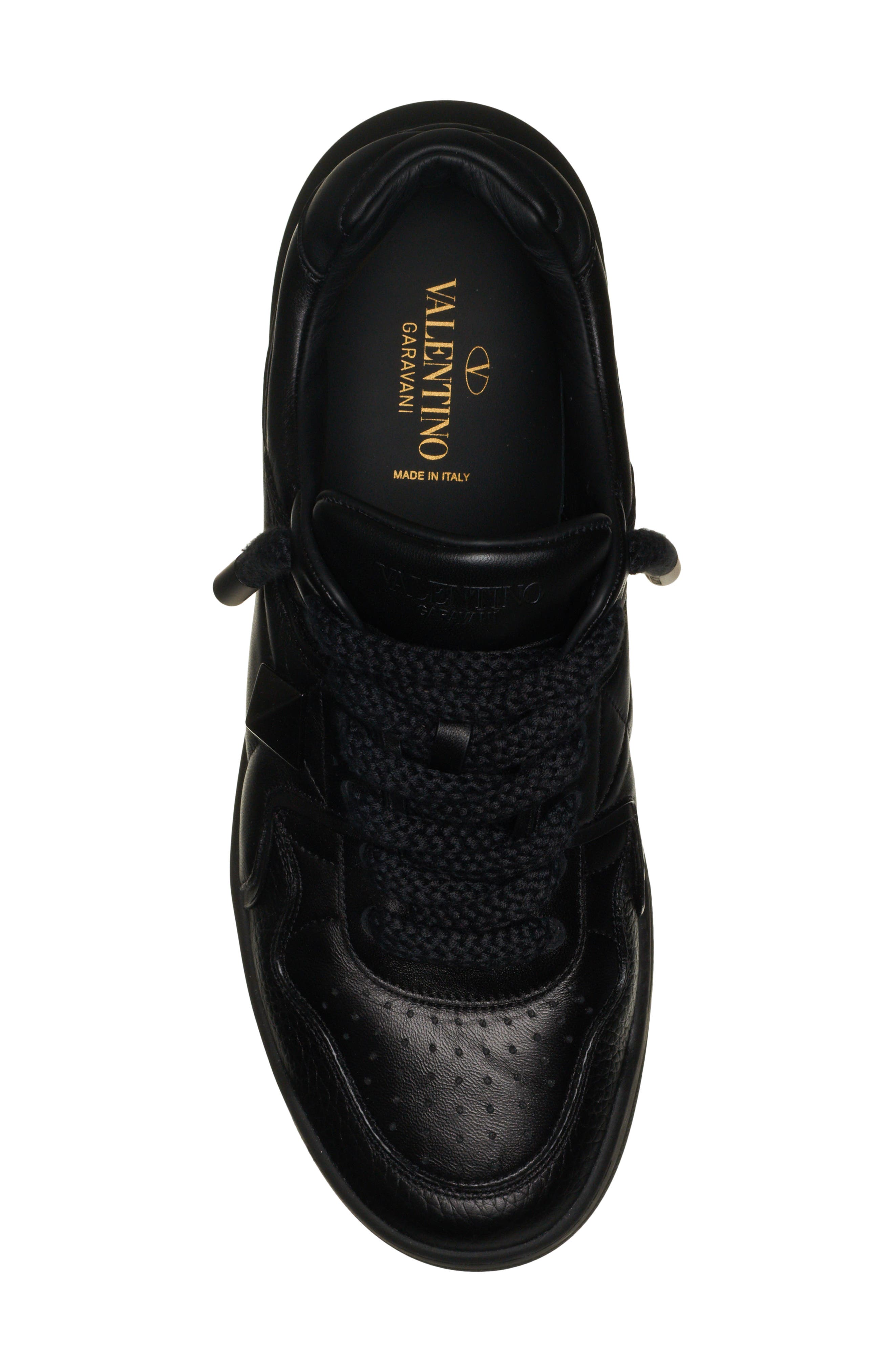 Valentino Garavani One-Stud Low Top Sneaker, Alternate, color, Nero