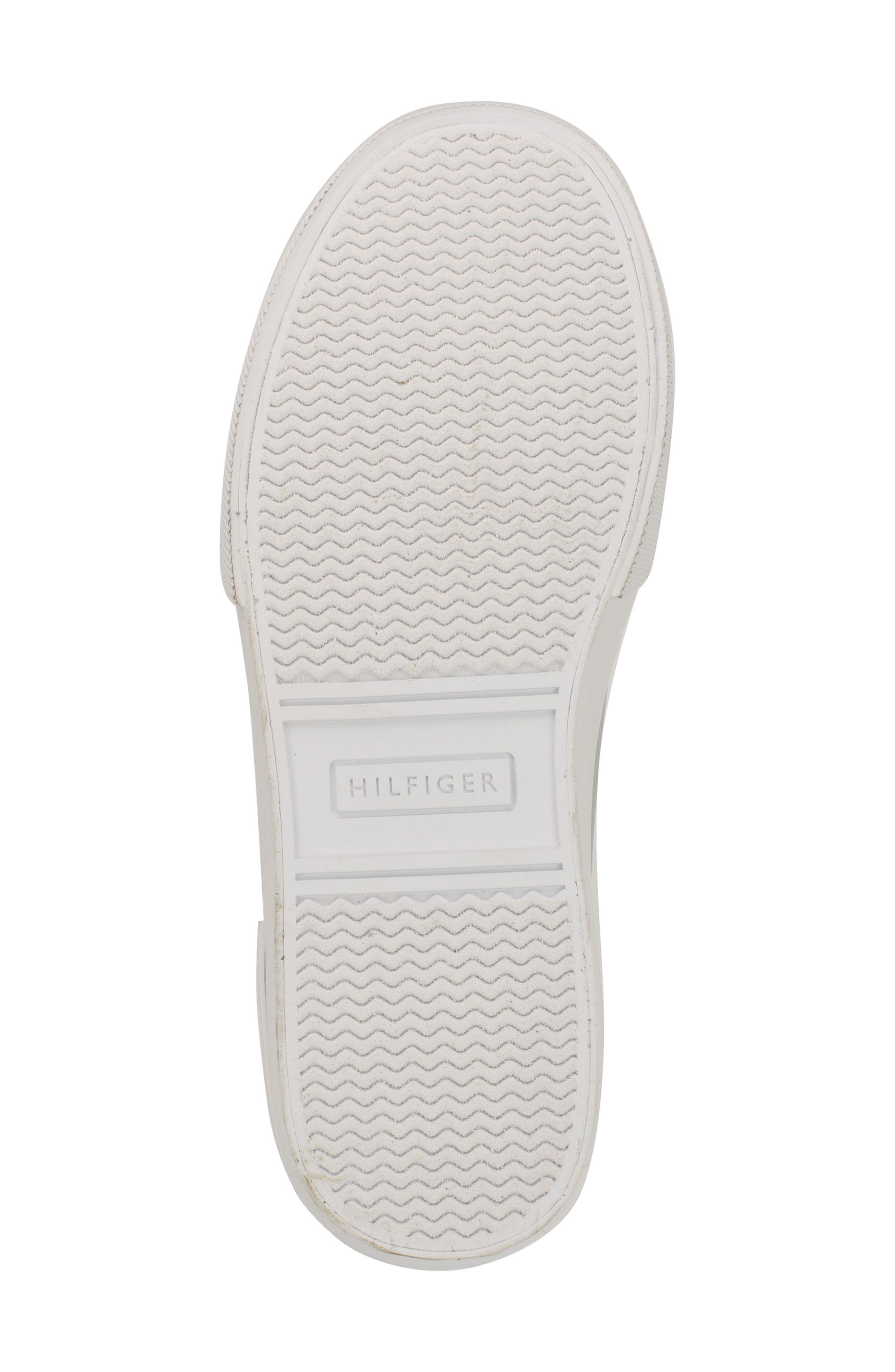 Tommy Hilfiger Keziah Low Top Sneaker, Alternate, color, Silver