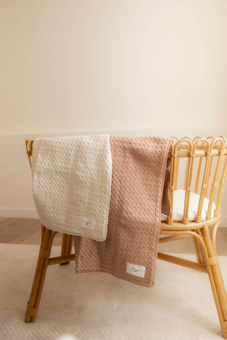 Textured Waffle Lace Trim Cotton Blanket, Alternate, color, Rose Cloud