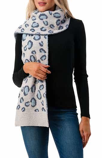 MARCUS ADLER Cheetah Print Cozy Scarf