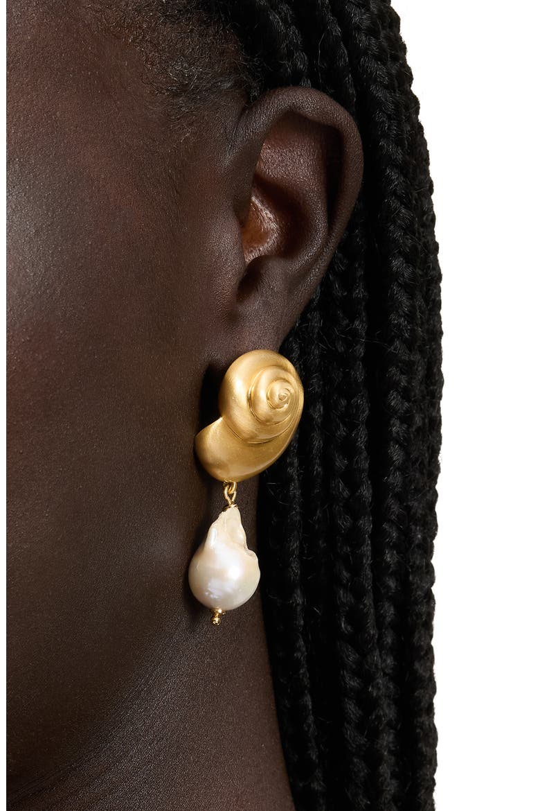 freshwater pearl drop earrings, Alternate, color, GOLD/ PEARL