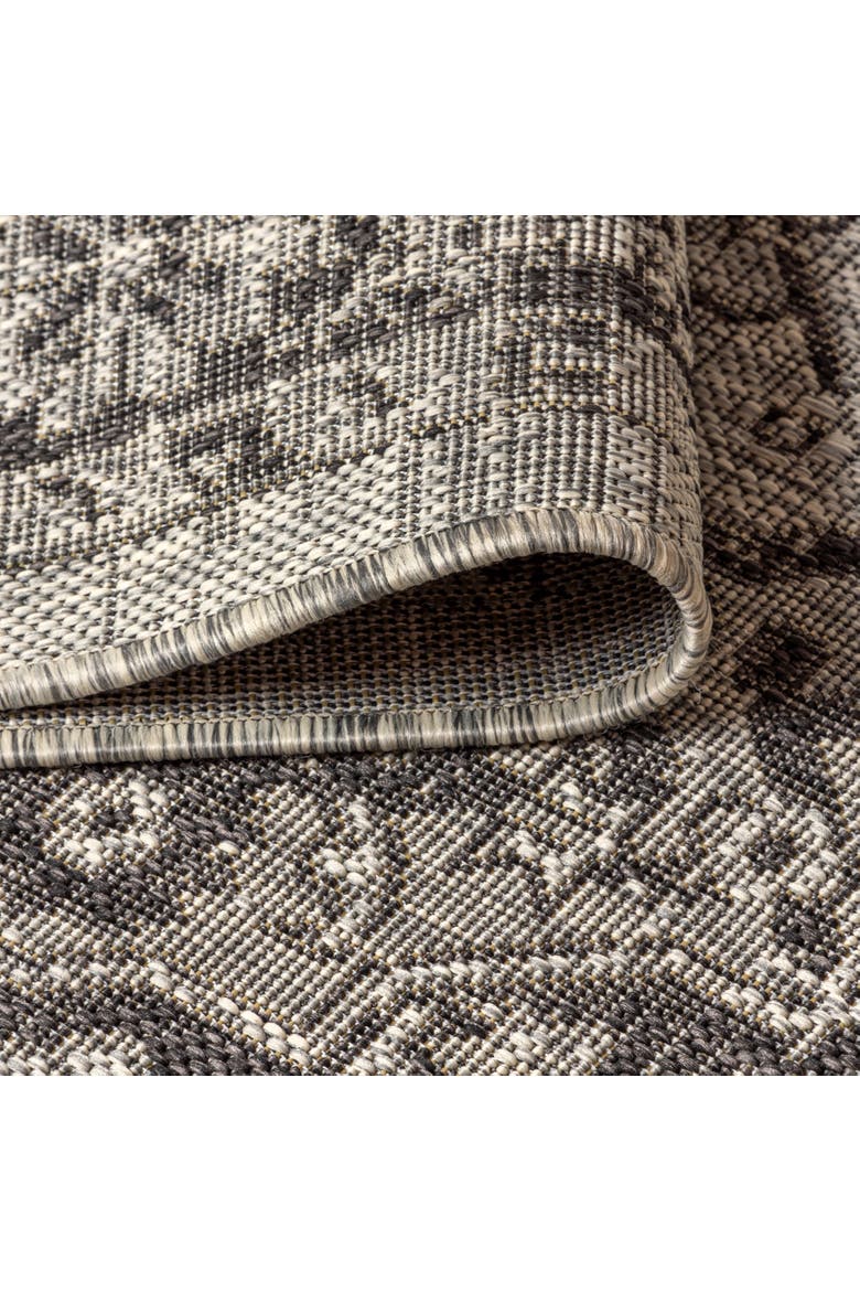 Rozetta Boho Medallion Textured Weave Indoor/Outdoor Area Rug, Alternate, color, Gray/Black