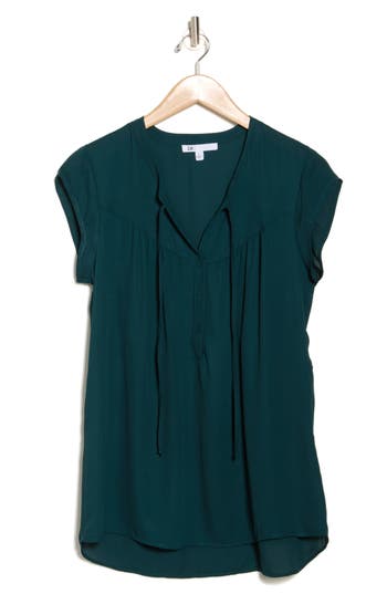Dr2 By Daniel Rainn Flounce Back Split Neck Top In Deep Forest