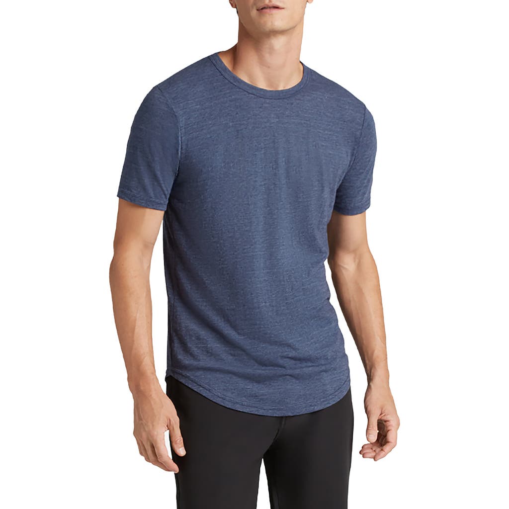 Goodlife Scallop Crewneck T-Shirt in Midnight