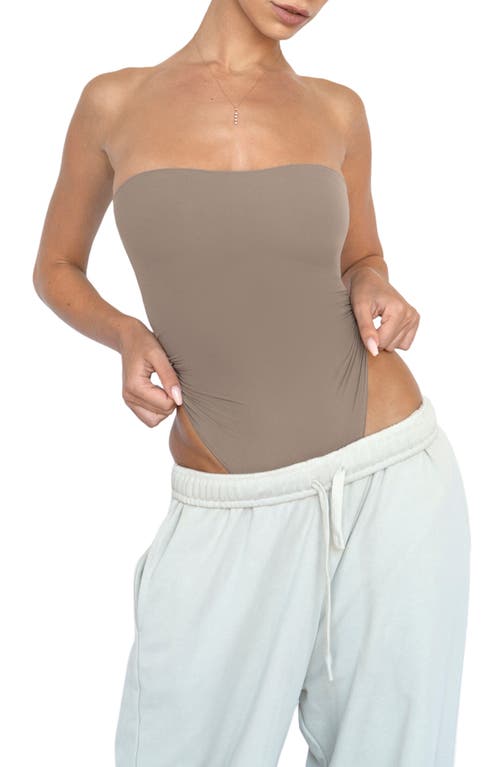 Noody Ultra-thin Seamless Forming Strapless Bodysuit In Gray