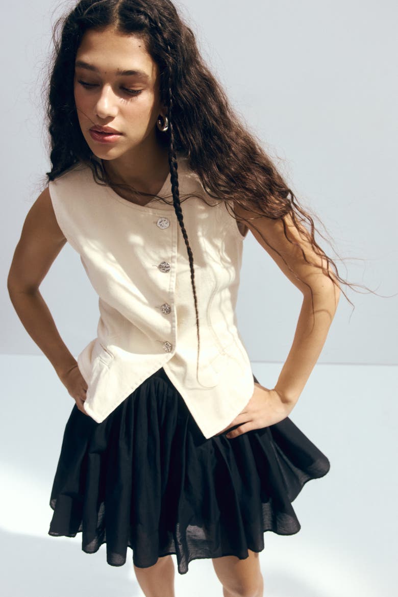 Hammered-button Twill Waistcoat, Alternate, color, Cream