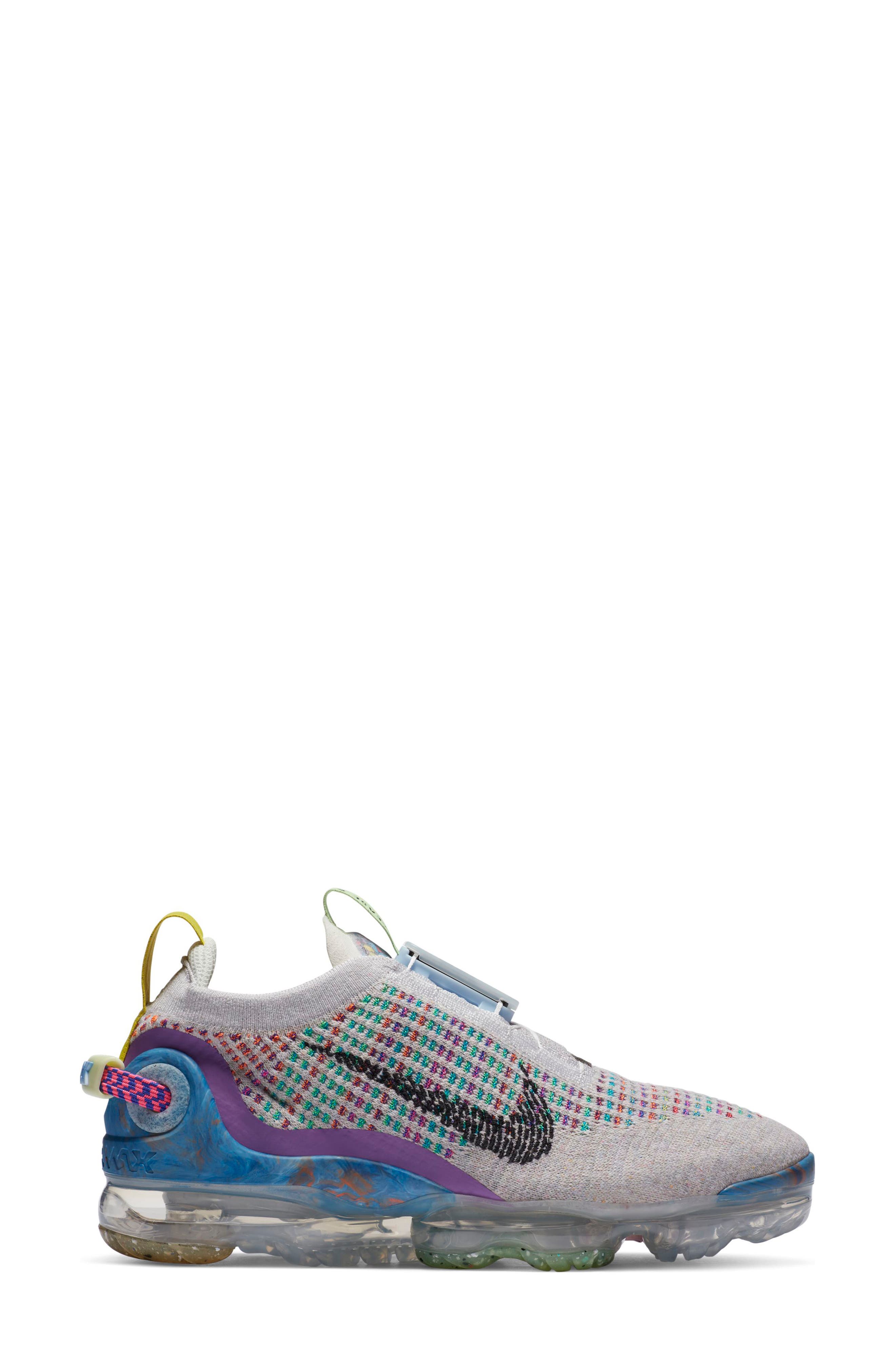 Nike Air VaporMax 2020 Flyknit Sneaker, Alternate, color, 