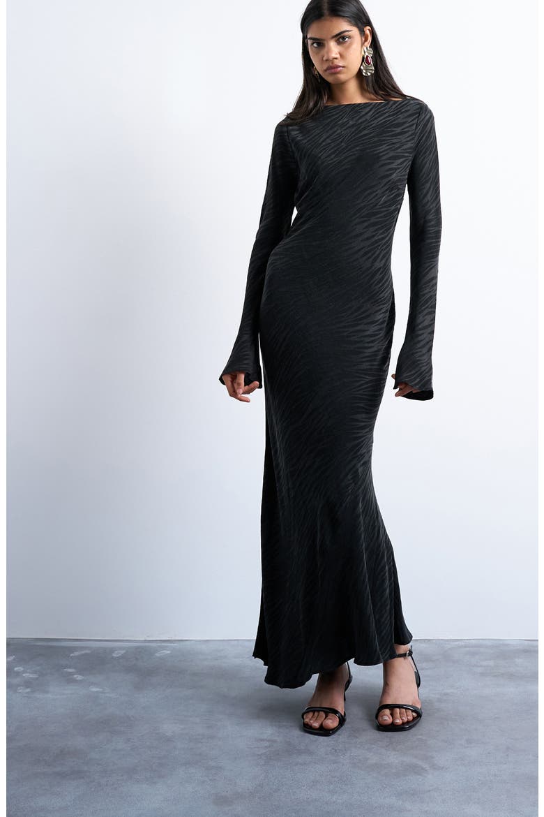 Zebra Stripe Long Sleeve Maxi Dress, Main, color, BLACK