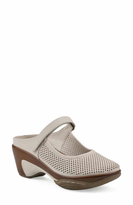 White Mountain Footwear Vinto Mule - Wide Width