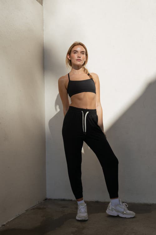 Feat Roam Jogger In Black